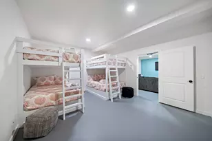 3610 Sealy St, Galveston, TX 77550 - Photo 27