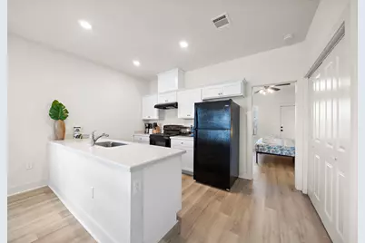 3610 Sealy Street, Galveston, TX 77550 - Photo 9