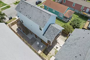 3610 Sealy St, Galveston, TX 77550 - Photo 3