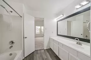 2663 Royal Blue Dr, Houston, TX 77088 - Photo 21