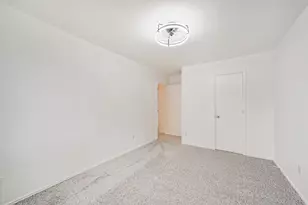 2663 Royal Blue Dr, Houston, TX 77088 - Photo 27
