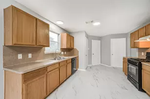 2663 Royal Blue Dr, Houston, TX 77088 - Photo 11