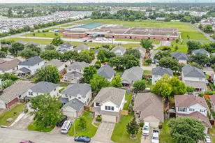2663 Royal Blue Dr, Houston, TX 77088 - Photo 39