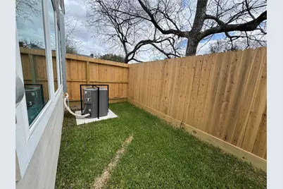 2715 Tierwester Street, Houston, TX 77004 - Photo 5