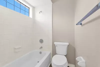 6606 Castle Lane Drive, Houston, TX 77066 - Photo 33