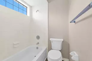 6606 Castle Ln Dr, Houston, TX 77066 - Photo 33