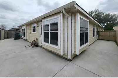 2630 Umiak Drive, Houston, TX 77045 - Photo 25