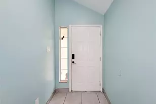 2630 Umiak Dr, Houston, TX 77045 - Photo 7