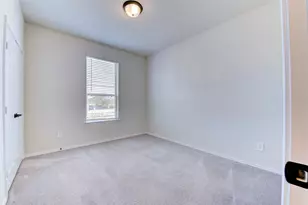 10504 Marston Vineyard Dr, Houston, TX 77025 - Photo 37