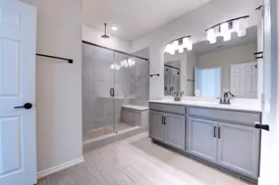 10504 Marston Vineyard Dr, Houston, TX 77025 - Photo 31