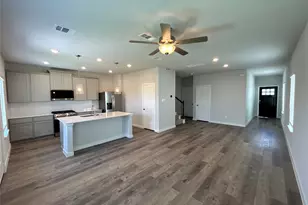 3327 Young Clover Wy, Houston, TX 77047 - Photo 5