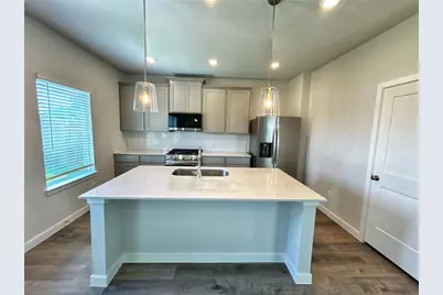 3327 Young Clover Way, Houston, TX 77047 - Photo 9