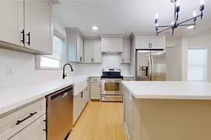 9114 Hueni Rd, Houston, TX 77365 - Photo 17