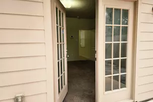 11030 Panther Ct, Houston, TX 77099 - Photo 9