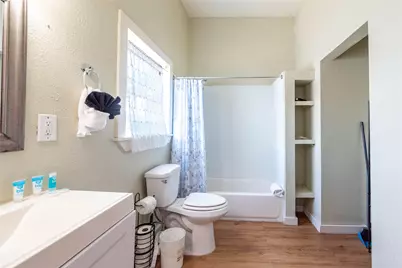1224 Avenue L, Galveston, TX 77550 - Photo 19