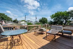 1224 Avenue L, Galveston, TX 77550 - Photo 23