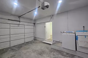 5102 Avenue L, Galveston, TX 77551 - Photo 29