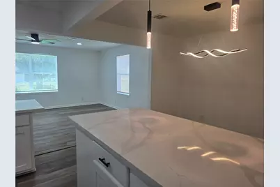 5102 Avenue L, Galveston, TX 77551 - Photo 11