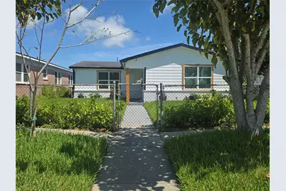 5102 Avenue L, Galveston, TX 77551 - Photo 1