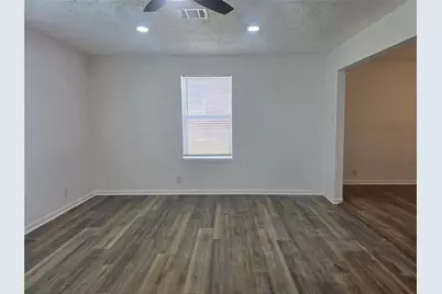 5102 Avenue L, Galveston, TX 77551 - Photo 13