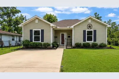 265 Canterbury Drive, Beaumont, TX 77707 - Photo 1
