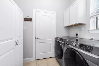 1345 Laurel Loop, Angleton, TX 77515 - Photo 25
