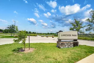1345 Laurel Loop, Angleton, TX 77515 - Photo 47