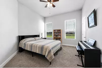 1345 Laurel Loop, Angleton, TX 77515 - Photo 33