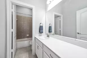 1345 Laurel Loop, Angleton, TX 77515 - Photo 35