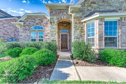 1345 Laurel Loop, Angleton, TX 77515 - Photo 9