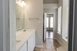 7302 Emerald Glen Dr, Sugar Land, TX 77479 - Photo 15