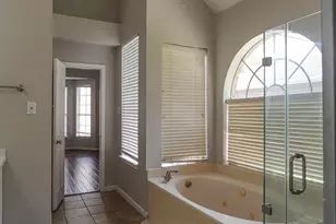 7302 Emerald Glen Dr, Sugar Land, TX 77479 - Photo 23
