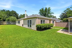 7502 Addicks Clodine Rd, Houston, TX 77083 - Photo 25