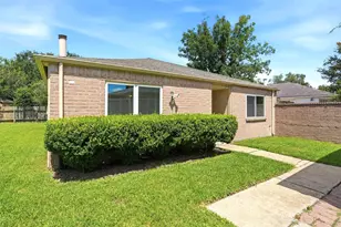 7502 Addicks Clodine Rd, Houston, TX 77083 - Photo 5