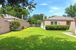 7502 Addicks Clodine Rd, Houston, TX 77083 - Photo 7