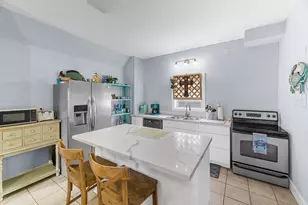 107 Missy St, Port O'Connor, TX 77982 - Photo 9