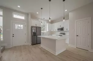 918 St Clair St, Houston, TX 77088 - Photo 5