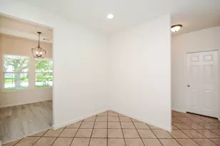 4707 Markham Woods Ct, Houston, TX 77345 - Photo 11