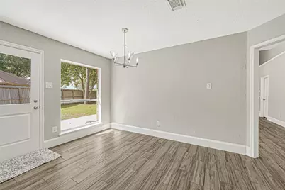2506 Walnut Grove Court, Pearland, TX 77584 - Photo 9