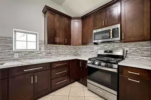 1060 County Rd 5021, Cleveland, TX 77327 - Photo 7
