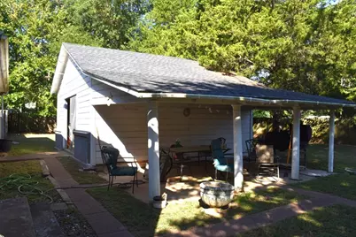 1107 E Lamar Street, Palestine, TX 75801 - Photo 3