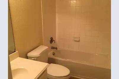 12811 Kingston Point Lane, Houston, TX 77047 - Photo 5