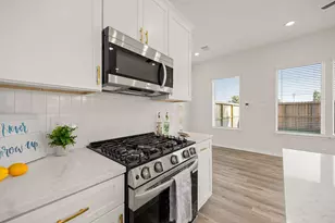 2720 Spence Rd, Houston, TX 77093 - Photo 17