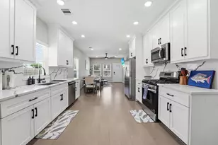 1804 Ursuline St, Galveston, TX 77550 - Photo 7