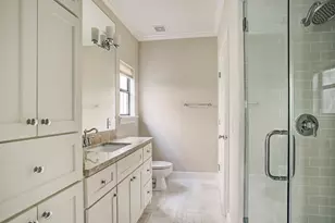 5713 Rose St, Houston, TX 77007 - Photo 5