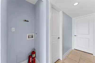 8118 Albacore Drive #7, Houston, TX 77074 - Photo 15