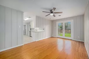 1508 N San Jacinto St, Conroe, TX 77301 - Photo 5