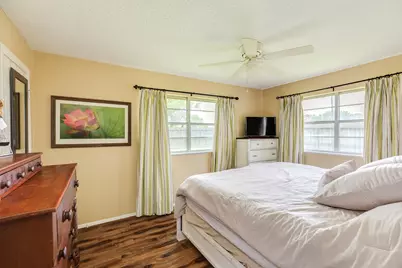 619 S Wilson Street, Brazoria, TX 77422 - Photo 19