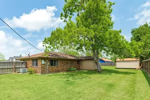 619 S Wilson St, Brazoria, TX 77422 - Photo 9