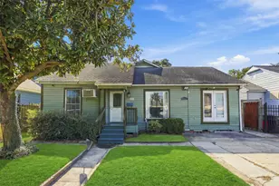 922 Hahlo St, Houston, TX 77020 - Photo 1